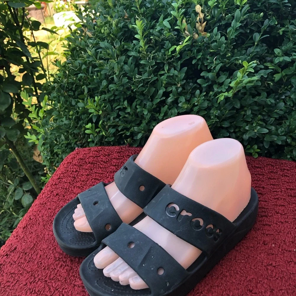 Crocs Baya Platform Classic Two-Strap Iconic Comfort Black Sandals Size W8